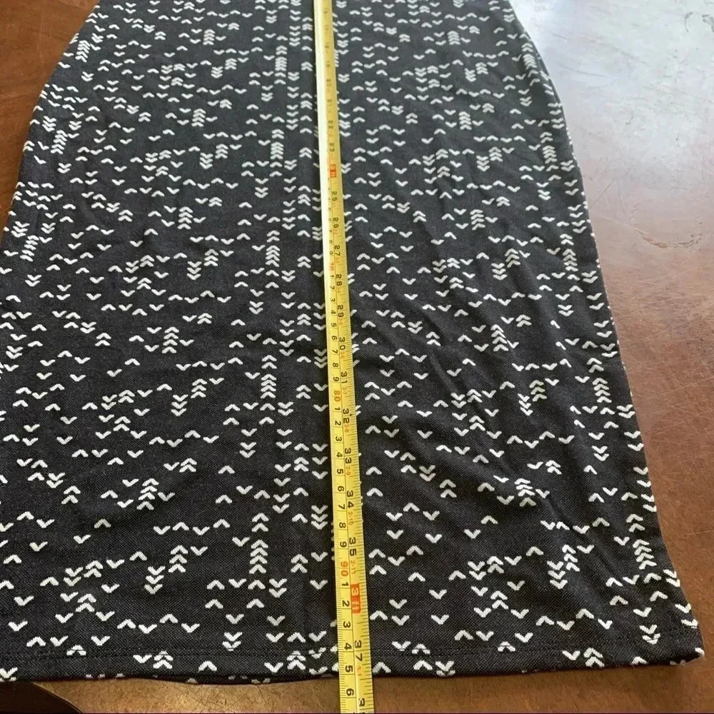 LuLaRoe XXS Julia Dress Black & White Pattern NWT - Picture 11 of 16
